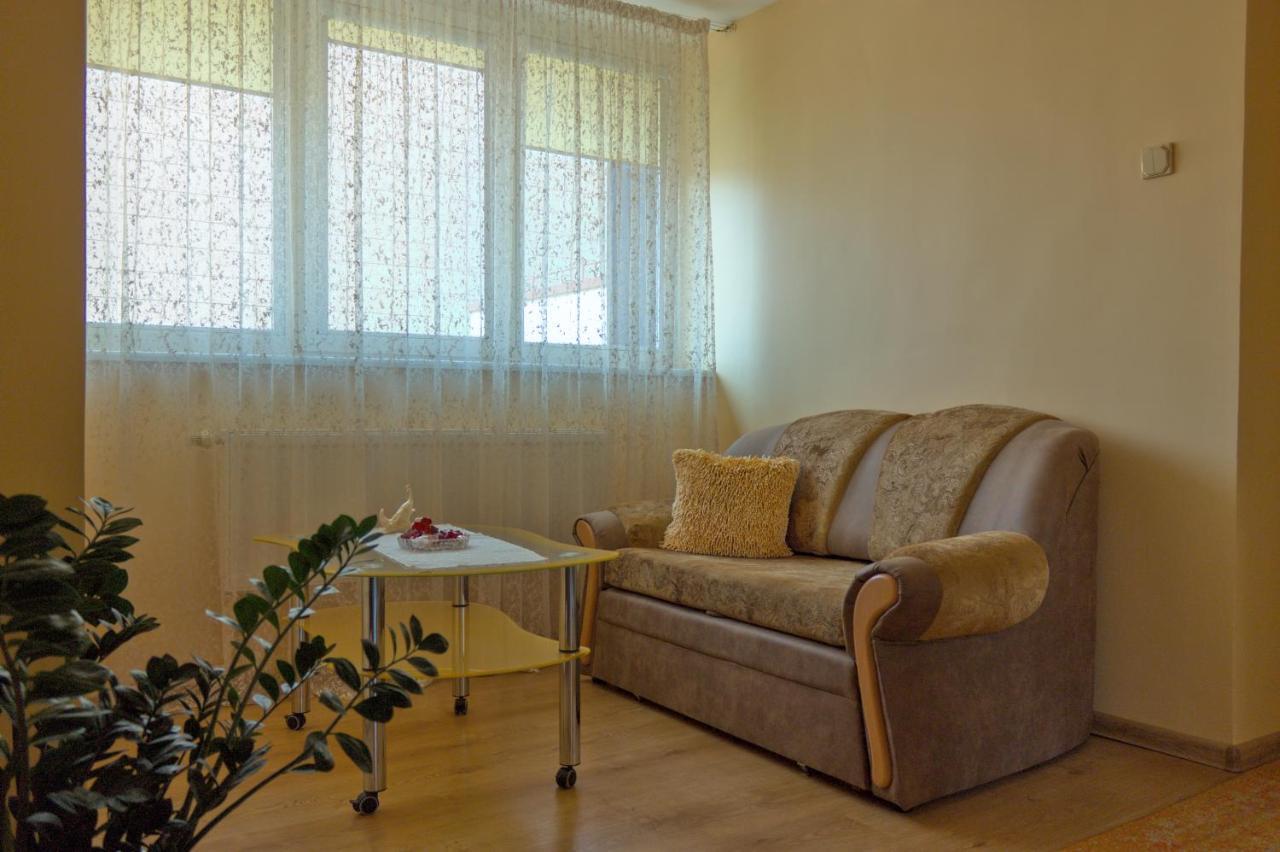 Estate I Apartamentai เบิร์ชโตนัส ภายนอก รูปภาพ